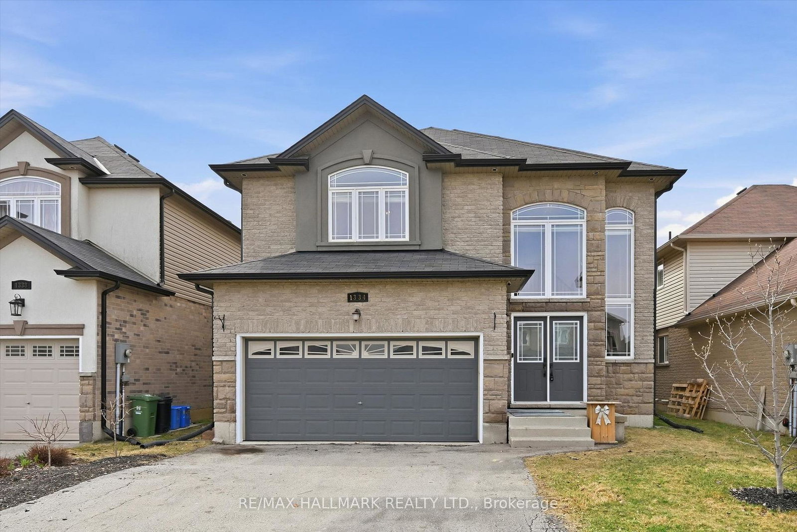 1334-upper-paradise-road-hamilton-ontario-x13233064