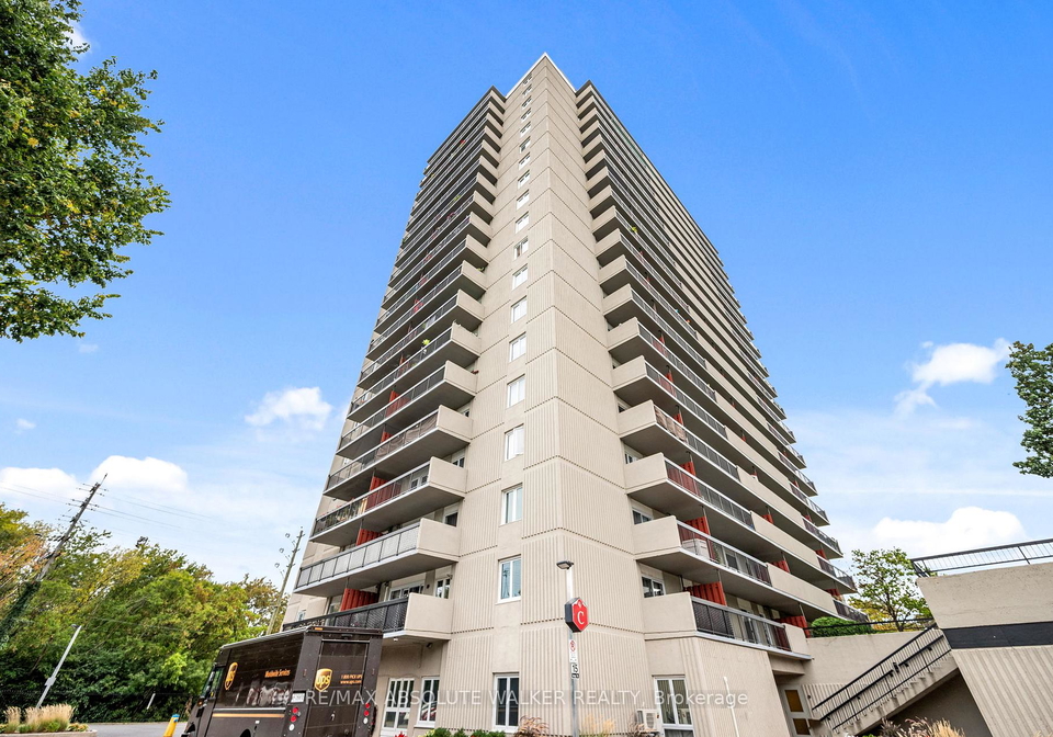 158c-mcarthur-avenue-ottawa-ontario-x13233158