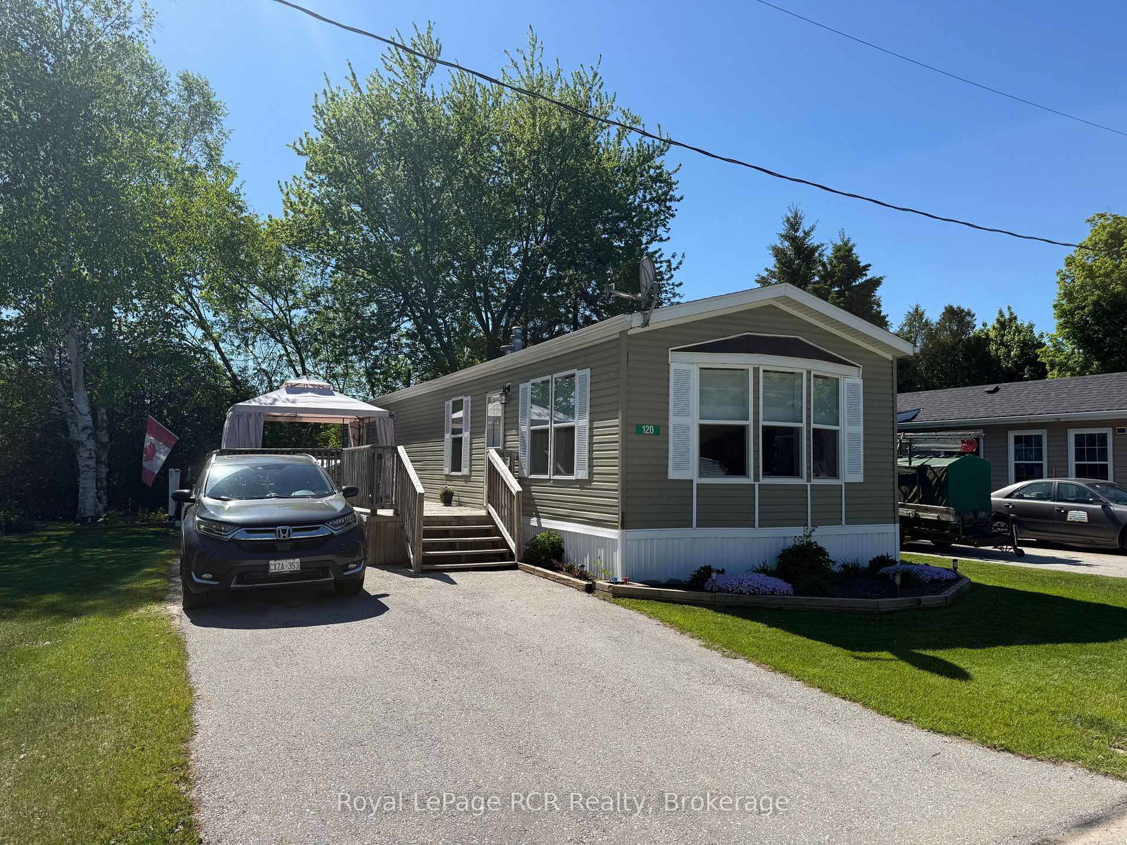 120-sussex-square-georgian-bluffs-ontario-x13233402