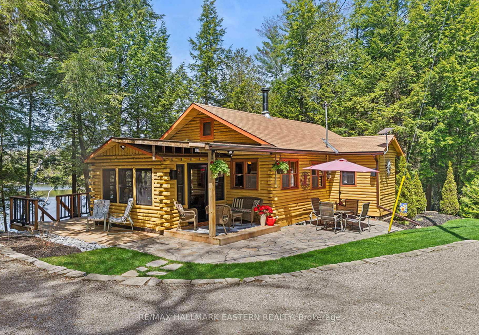 50-fire-route-328a-trent-lakes-ontario-x13233548