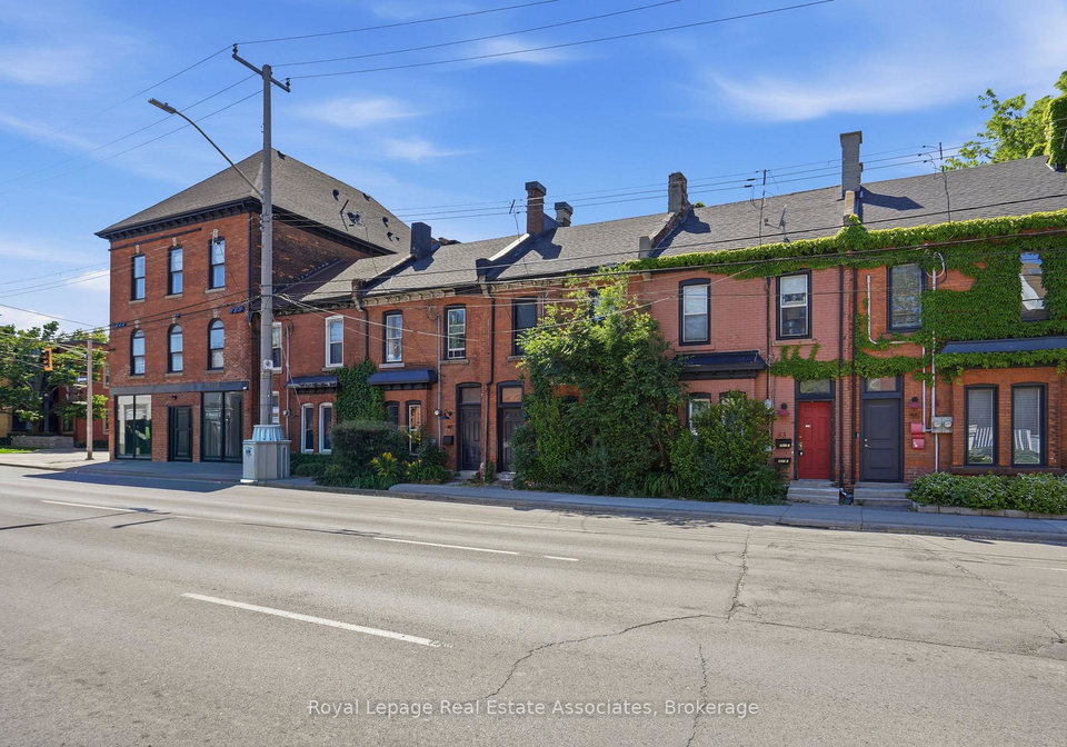 51-wellington-street-n-hamilton-ontario-x13233580