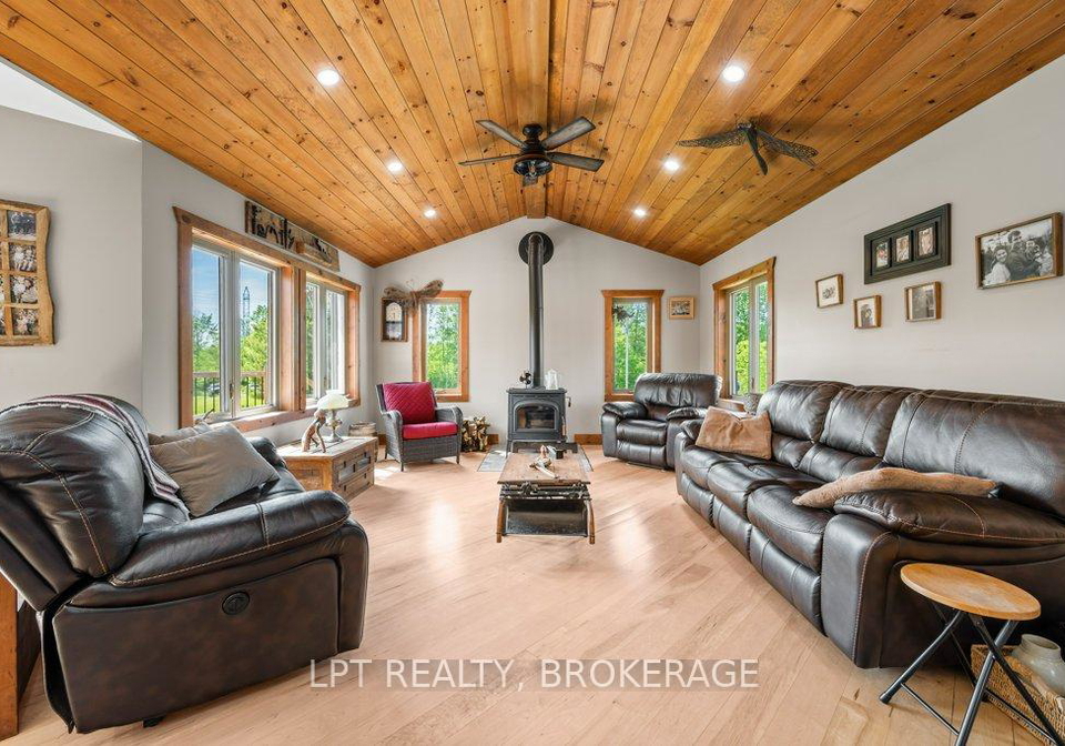 1718-forty-foot-road-frontenac-ontario-x13233612