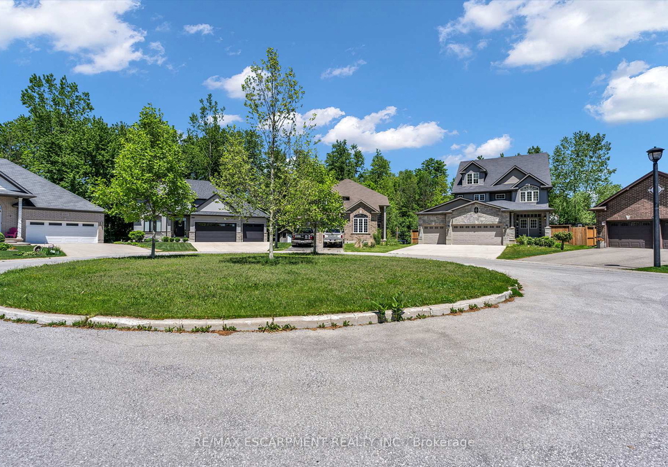 1052-loft-court-london-north-ontario-x13233726