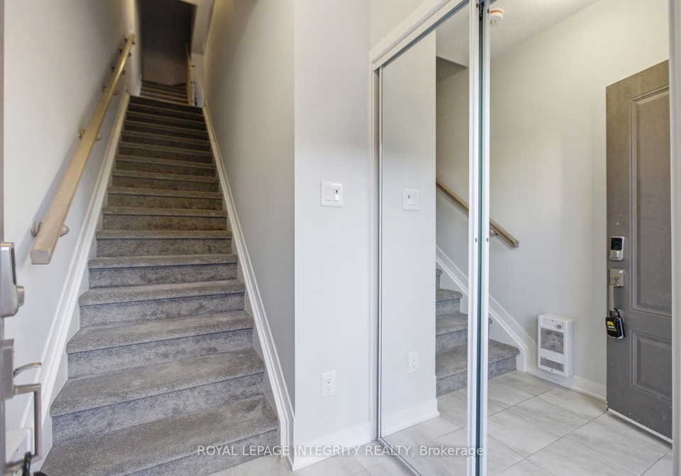 302-parnian-private-ottawa-ontario-x13233736