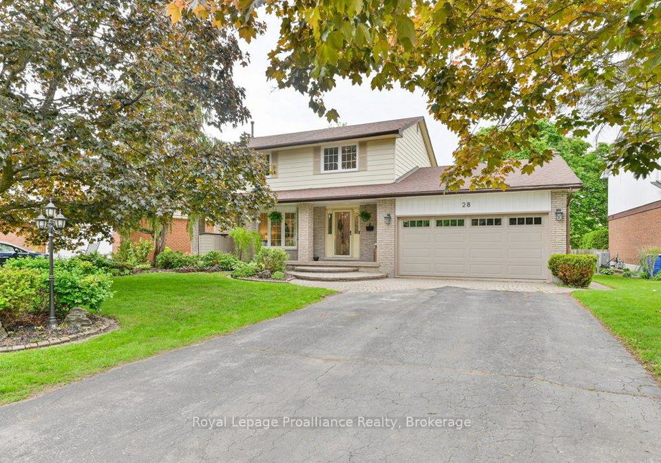 28-briarwood-crescent-belleville-ontario-x13233794