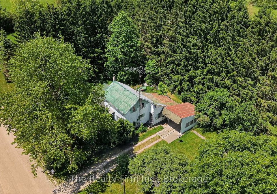 662753-road-66-zorra-ontario-x13233888