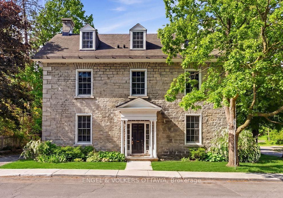35-mackay-street-ottawa-ontario-x13233980