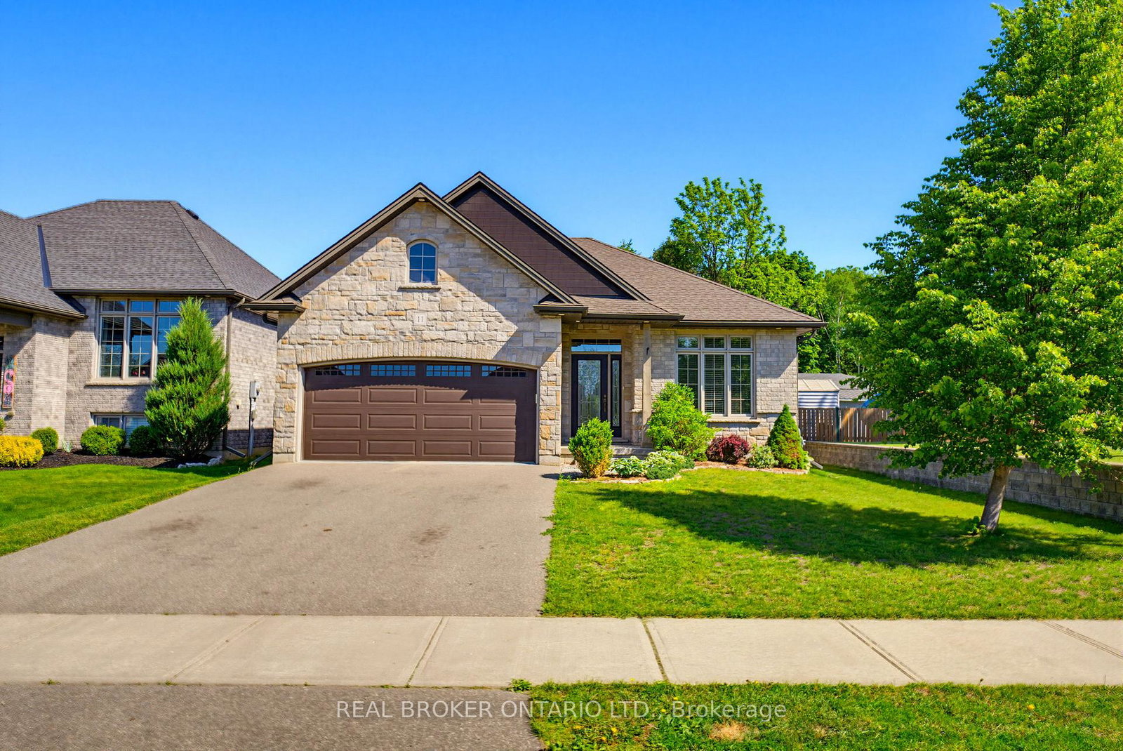11-cottonwood-street-norfolk-ontario-x13234098