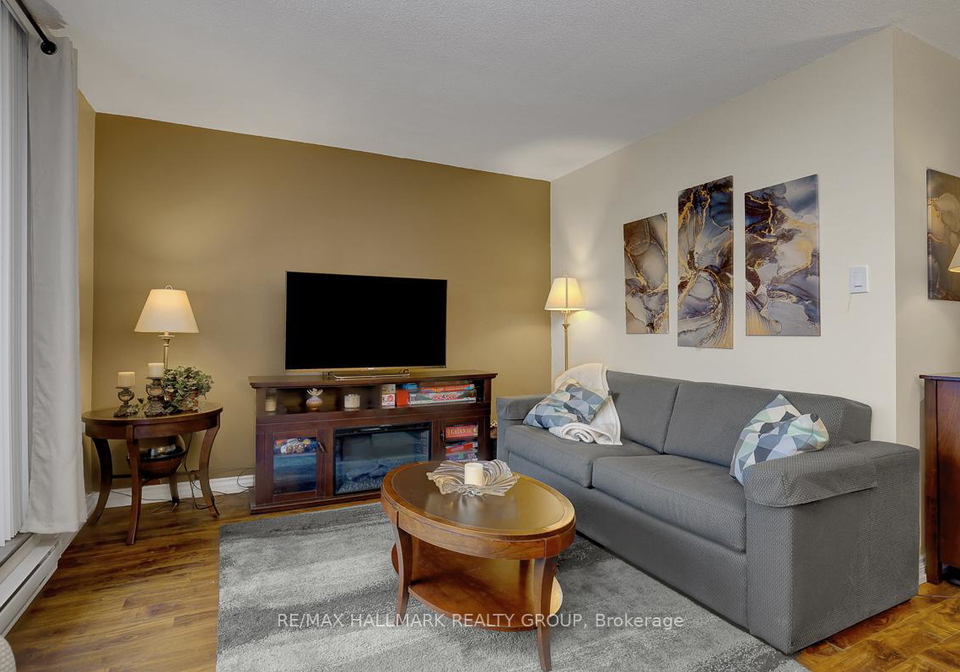2000-jasmine-crescent-ottawa-ontario-x13234130