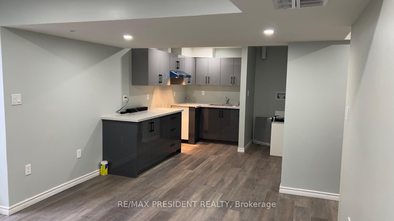 592-florencedale-crescent-kitchener-ontario-x13234208