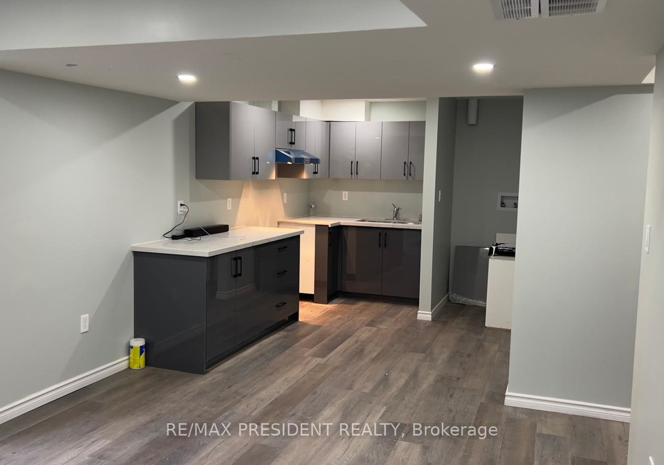 592-florencedale-crescent-kitchener-ontario-x13234208