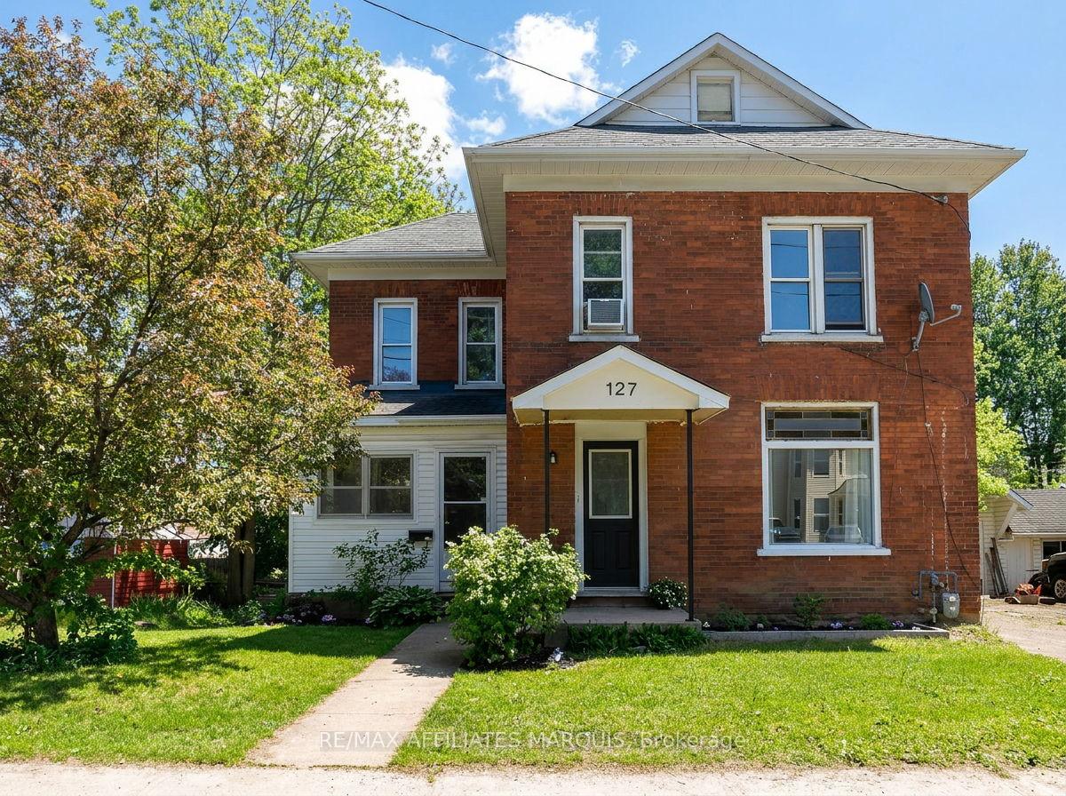 127-brockville-street-smiths-falls-ontario-x13234222