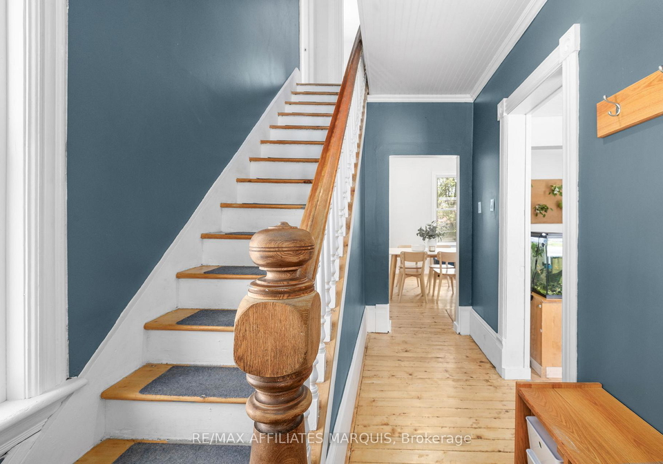 127-brockville-street-smiths-falls-ontario-x13234222