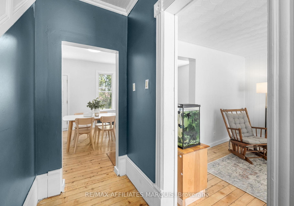 127-brockville-street-smiths-falls-ontario-x13234222
