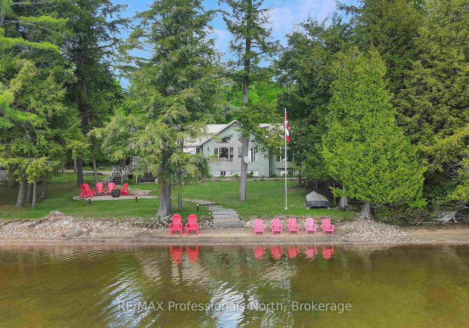 1147-canopy-lane-algonquin-highlands-ontario-x13234248