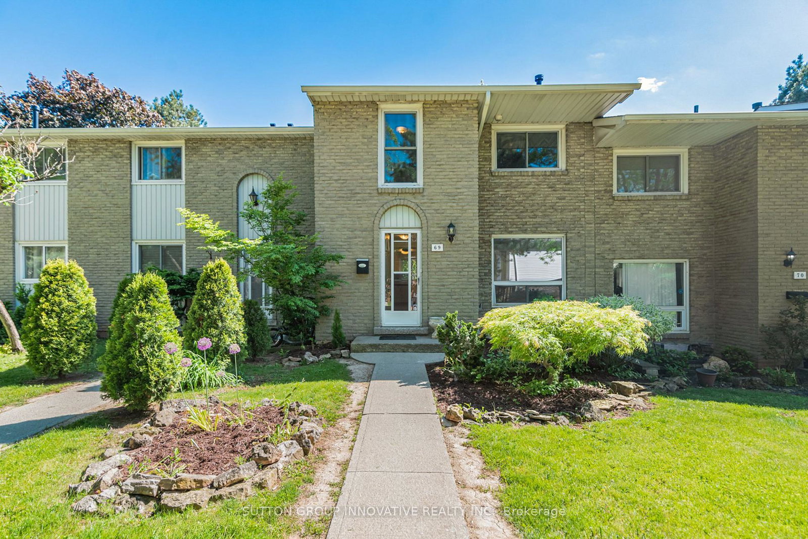 151-gateshead-crescent-hamilton-ontario-x13234272