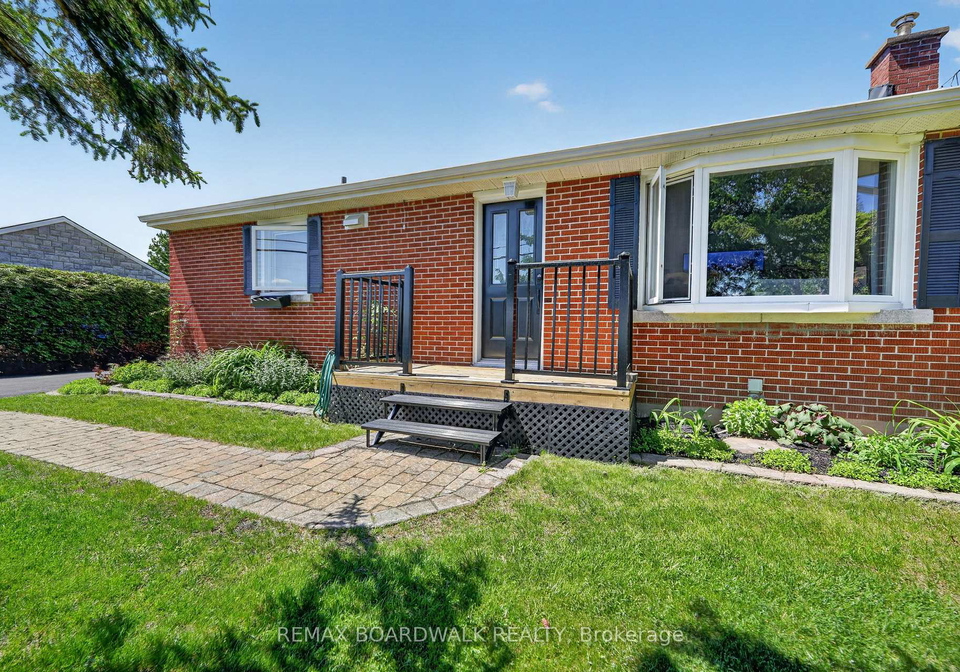 2548-mer-bleue-road-ottawa-ontario-x13234378