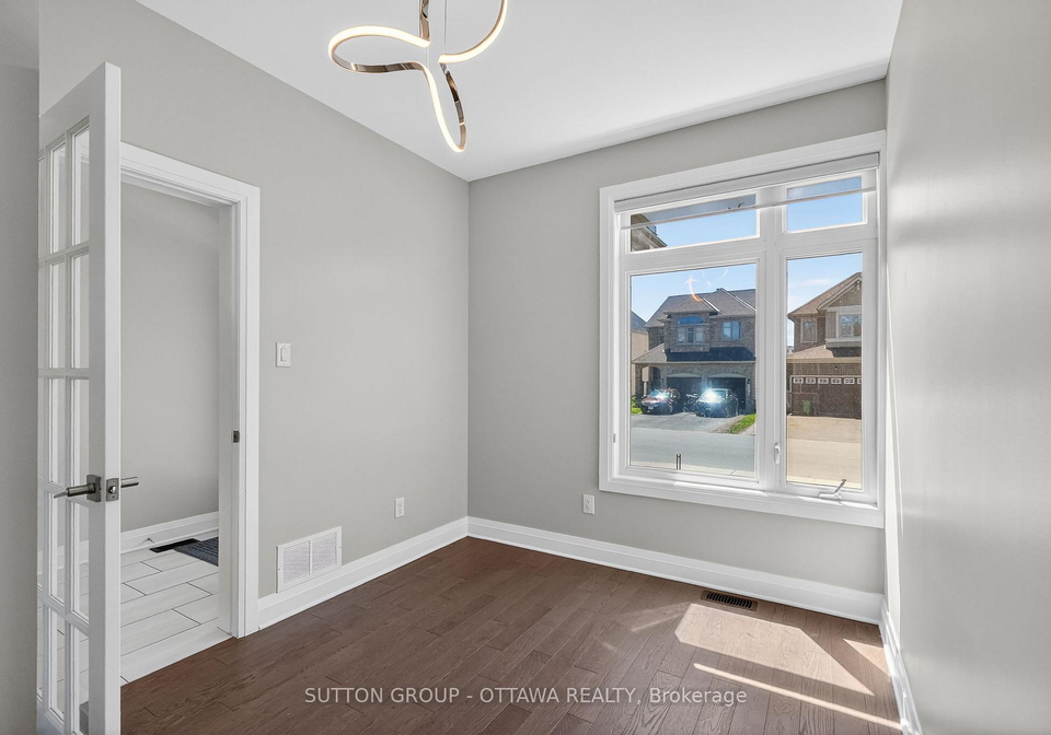 824-contour-street-ottawa-ontario-x13234392