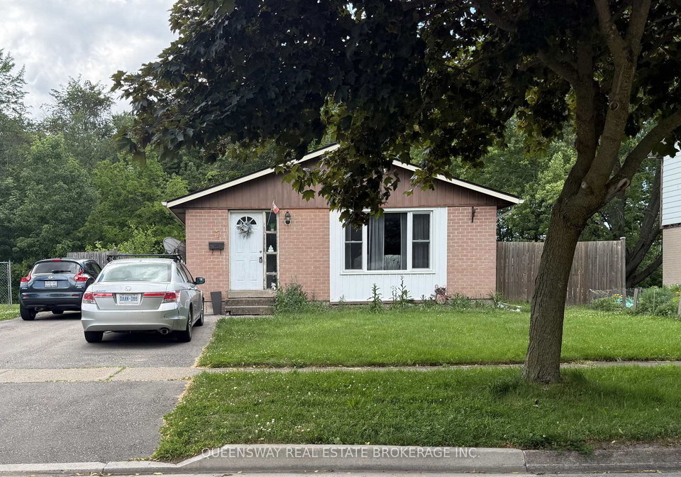 7-leaside-drive-welland-ontario-x13234448