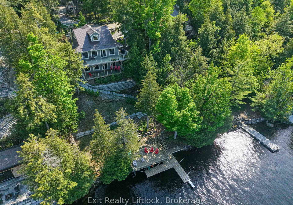 3051-fire-route-30-selwyn-ontario-x13234482