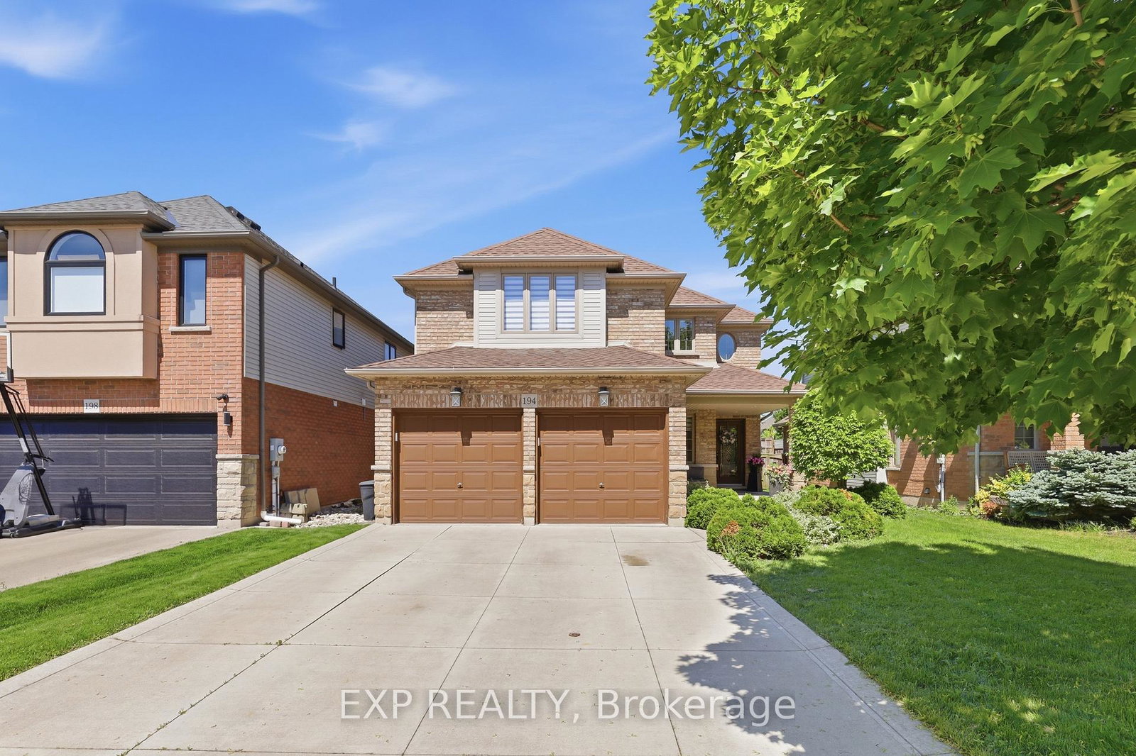 194-southbrook-drive-hamilton-ontario-x13234620
