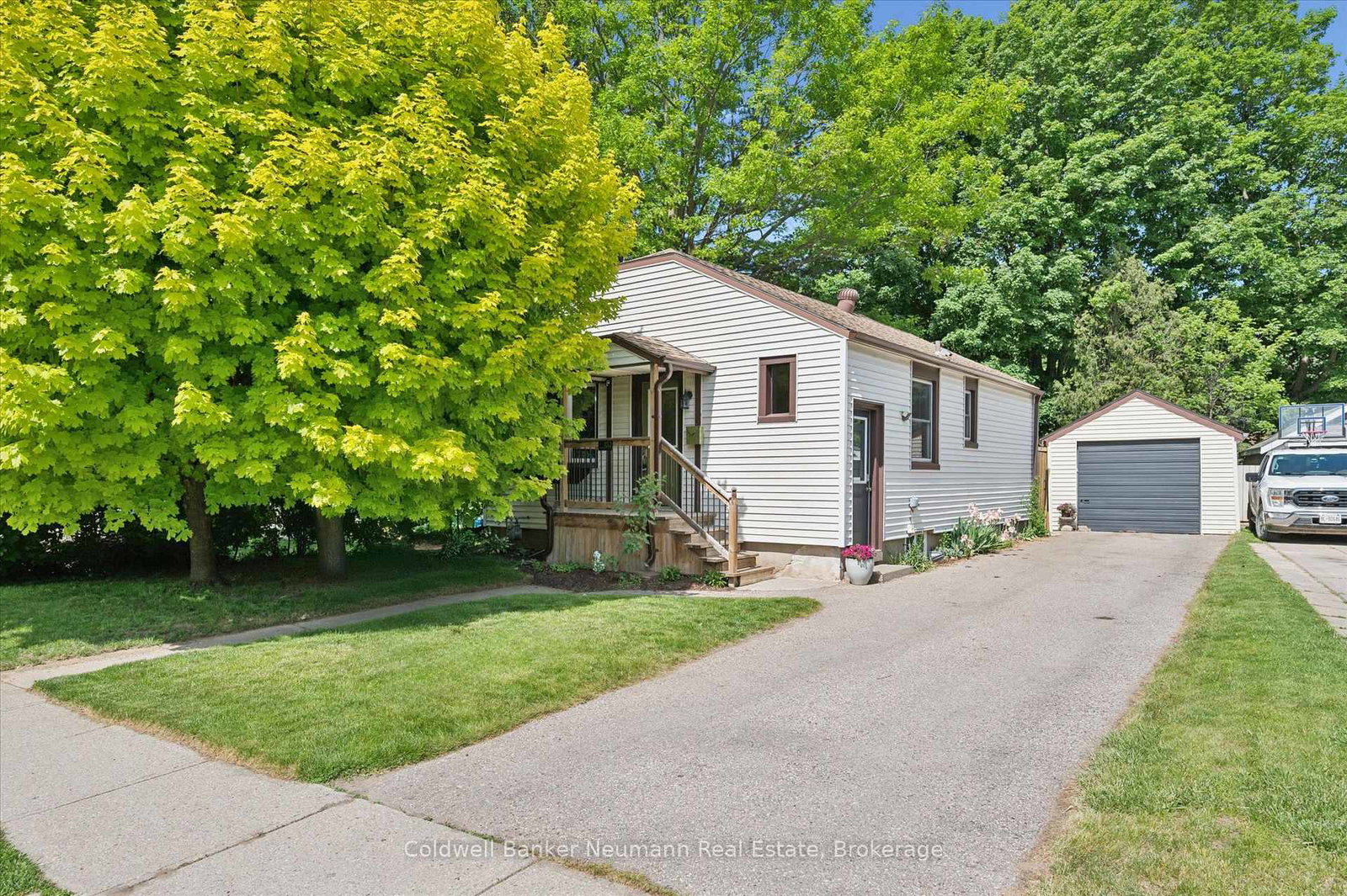 153-winston-boulevard-cambridge-ontario-x13234722