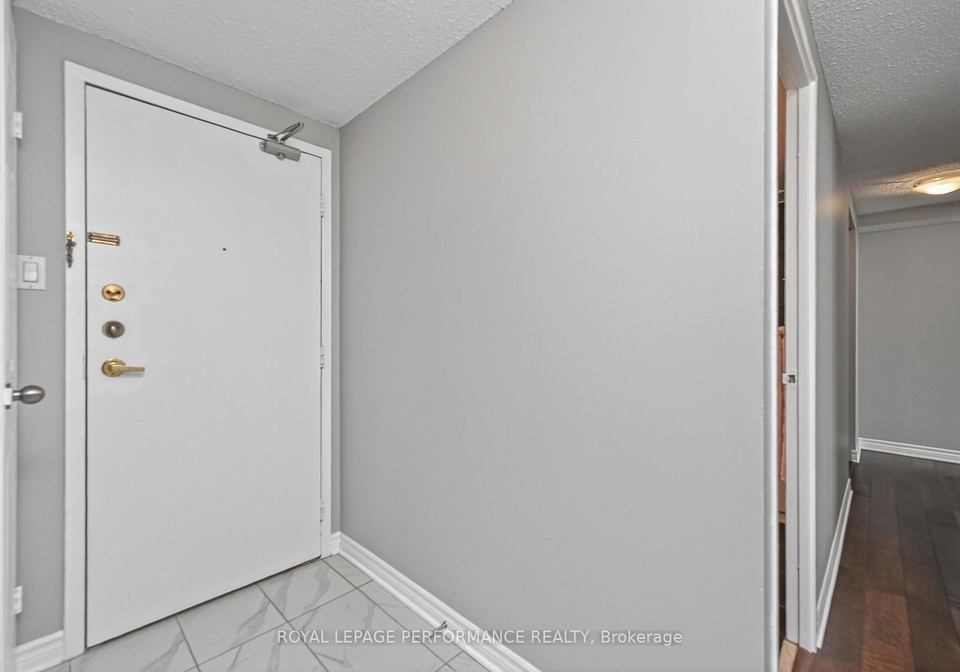 530-laurier-avenue-w-ottawa-ontario-x13234726