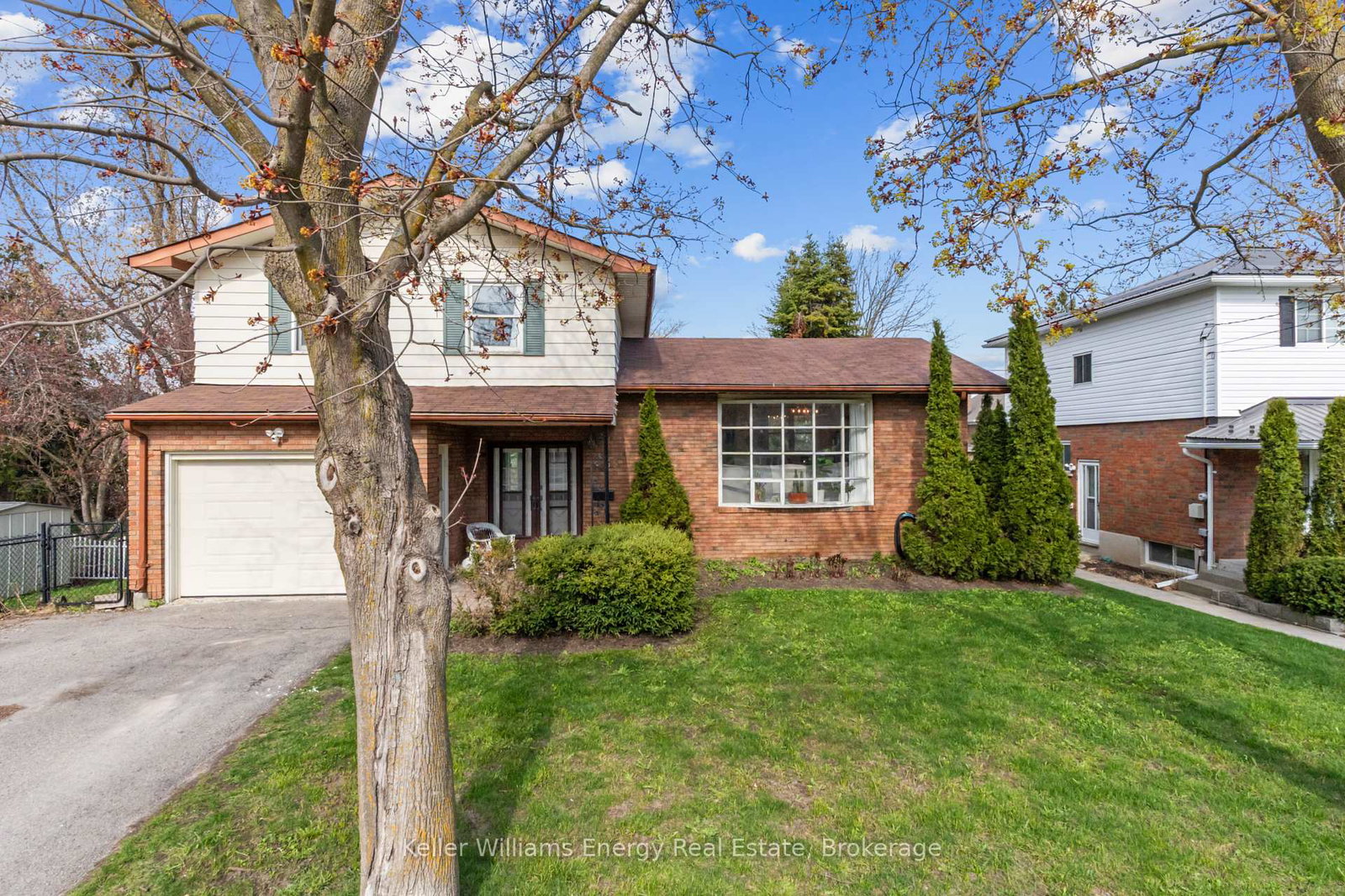58-victoria-avenue-n-kawartha-lakes-ontario-x13234730