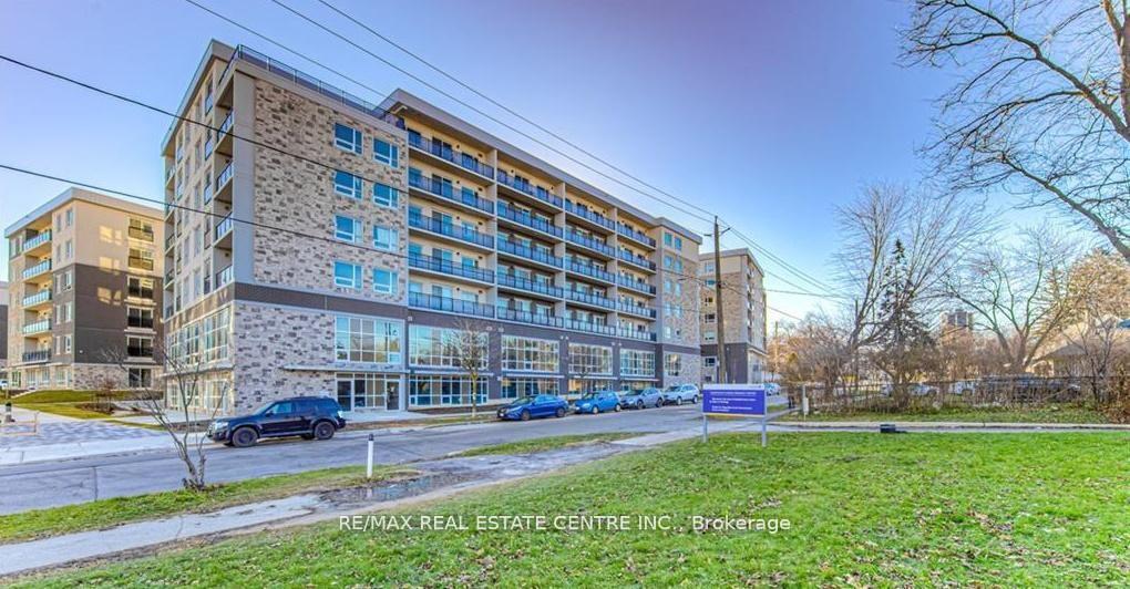 275f-larch-street-waterloo-ontario-x13234794