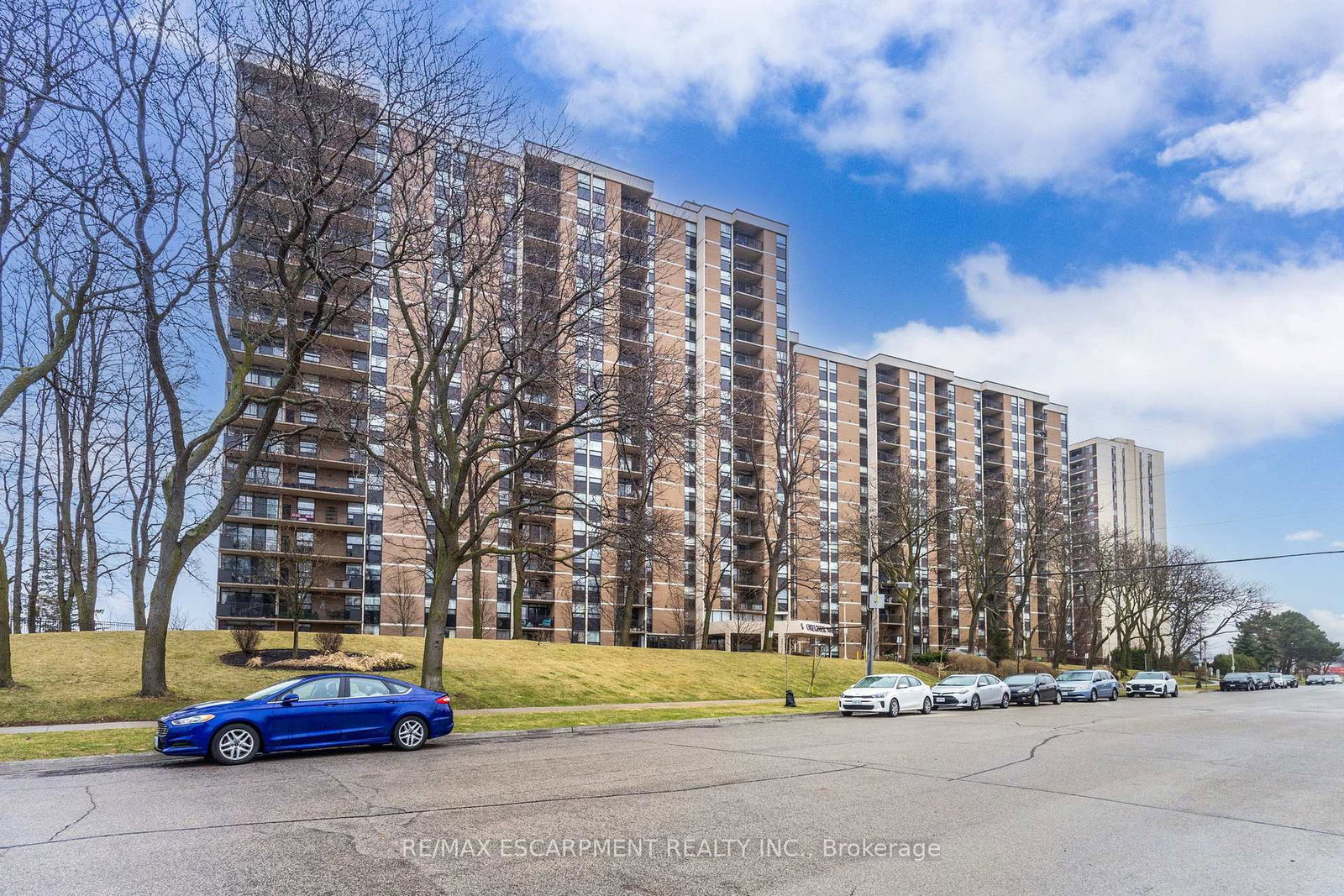 500-green-road-e-hamilton-ontario-x13235026