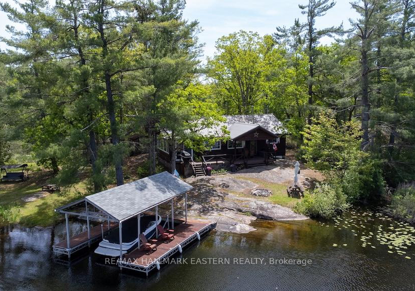 224-fire-route-79-trent-lakes-ontario-x13235048