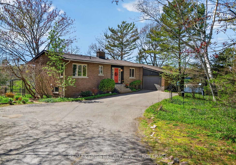 10-warbler-lane-kingston-ontario-x13235256