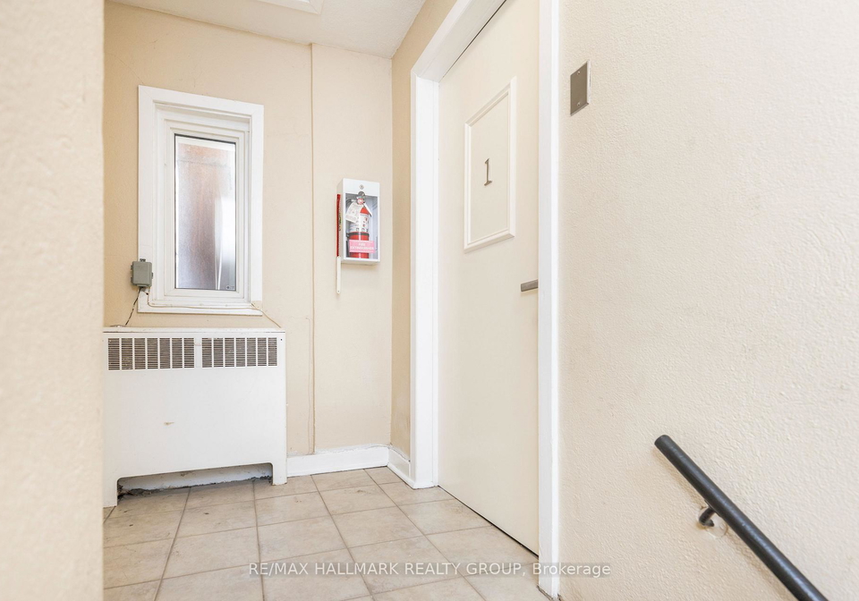 462-bronson-avenue-ottawa-ontario-x13235366