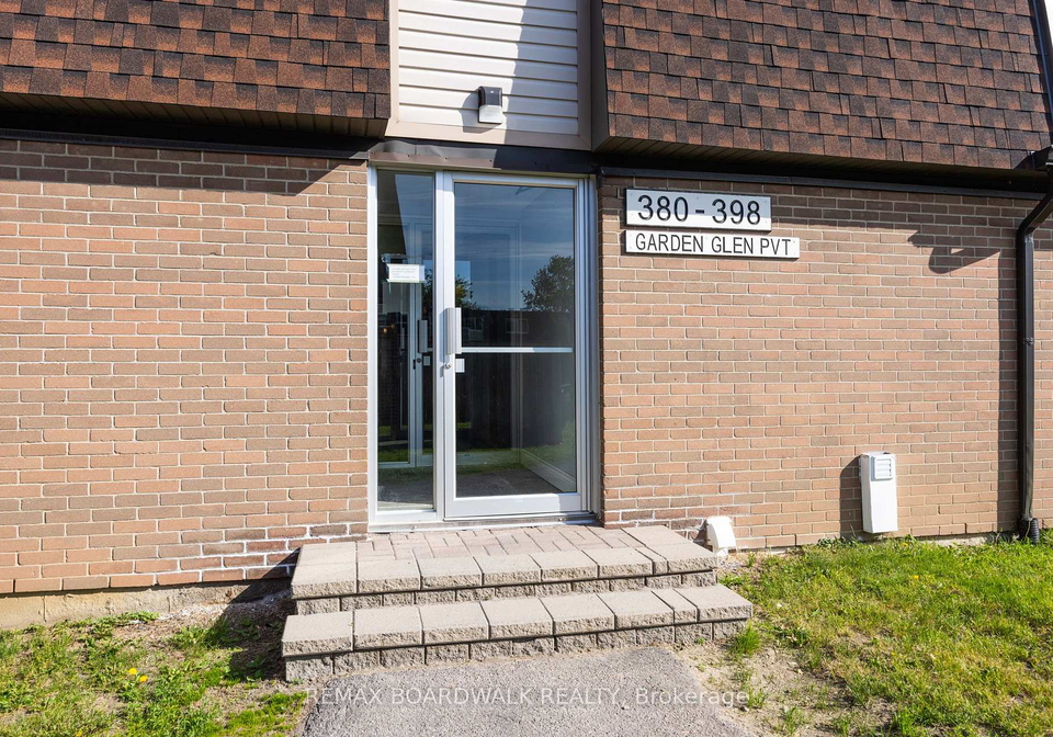 392-garden-glen-private-ottawa-ontario-x13235460