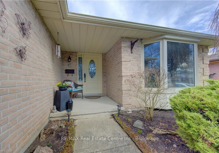 7-kilkerran-crescent-kitchener-ontario-x13235470