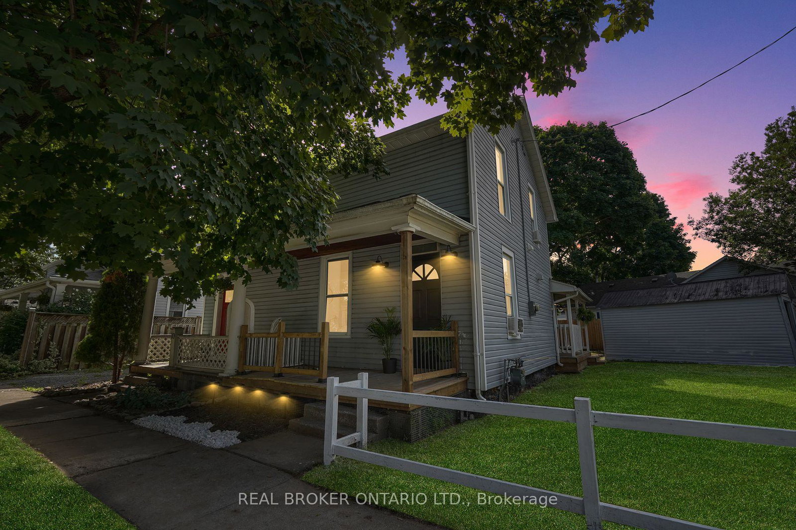 8-elizabeth-street-st-catharines-ontario-x13235514
