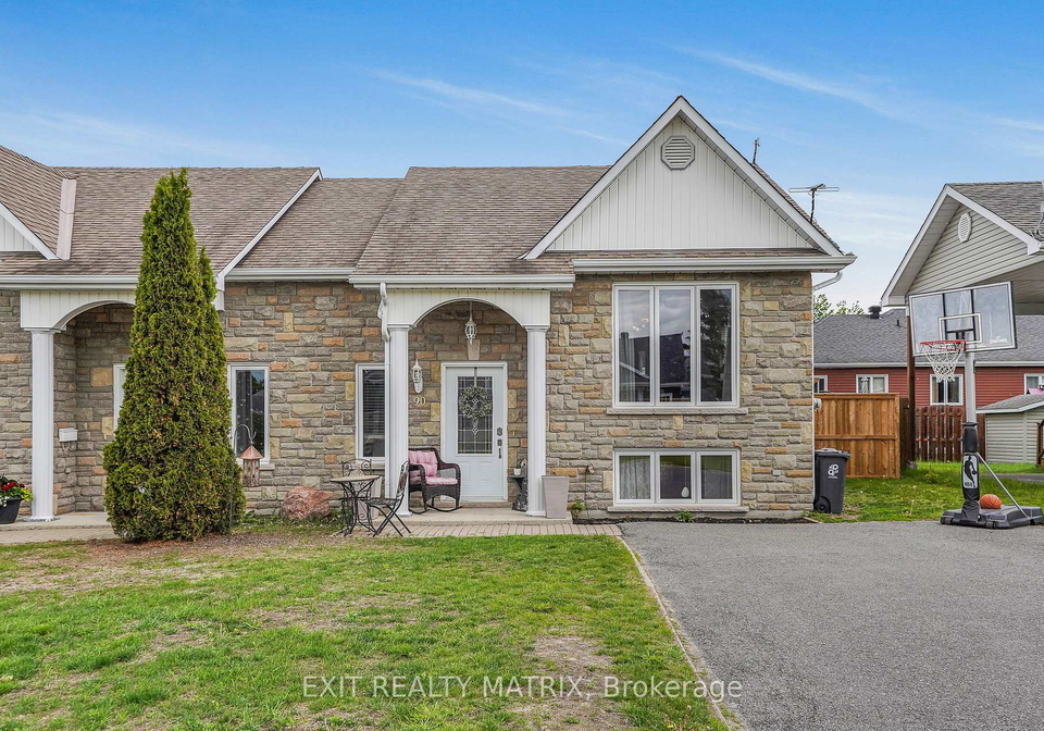 90-richard-street-alfred-and-plantagenet-ontario-x13235526