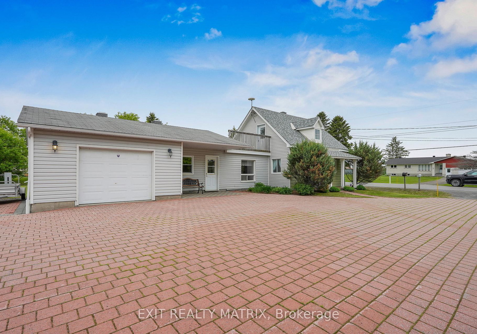 3704-drouin-road-clarence-rockland-ontario-x13235694