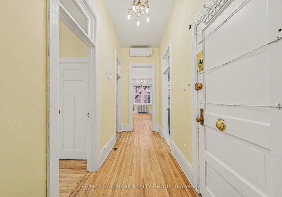 413-elgin-street-ottawa-ontario-x13235784