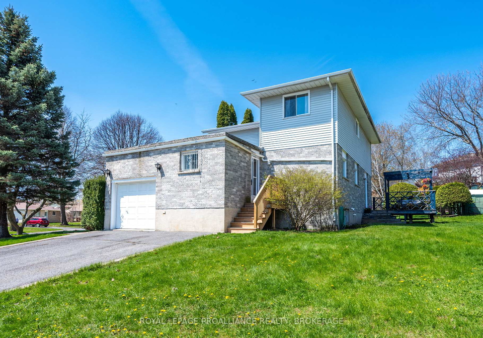 139-dauphin-avenue-kingston-ontario-x13235790
