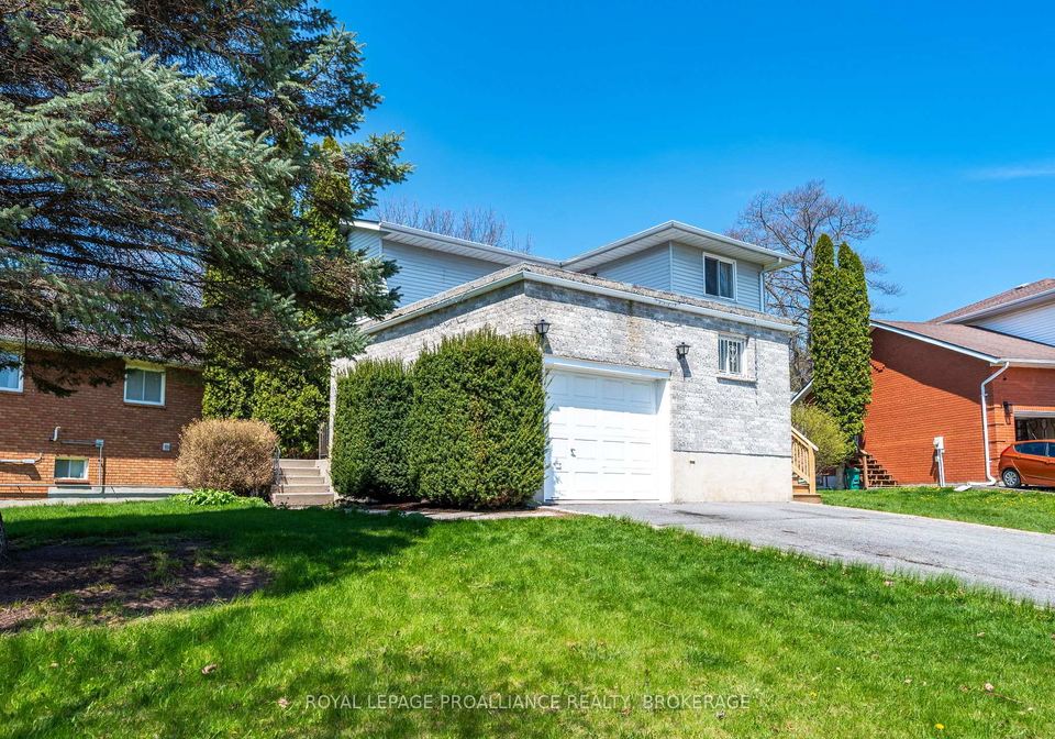 139-dauphin-avenue-kingston-ontario-x13235790