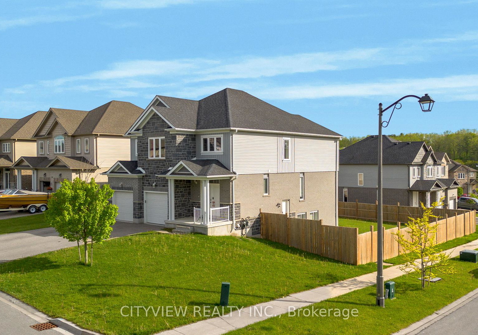 28-hartfield-street-ingersoll-ontario-x13235892
