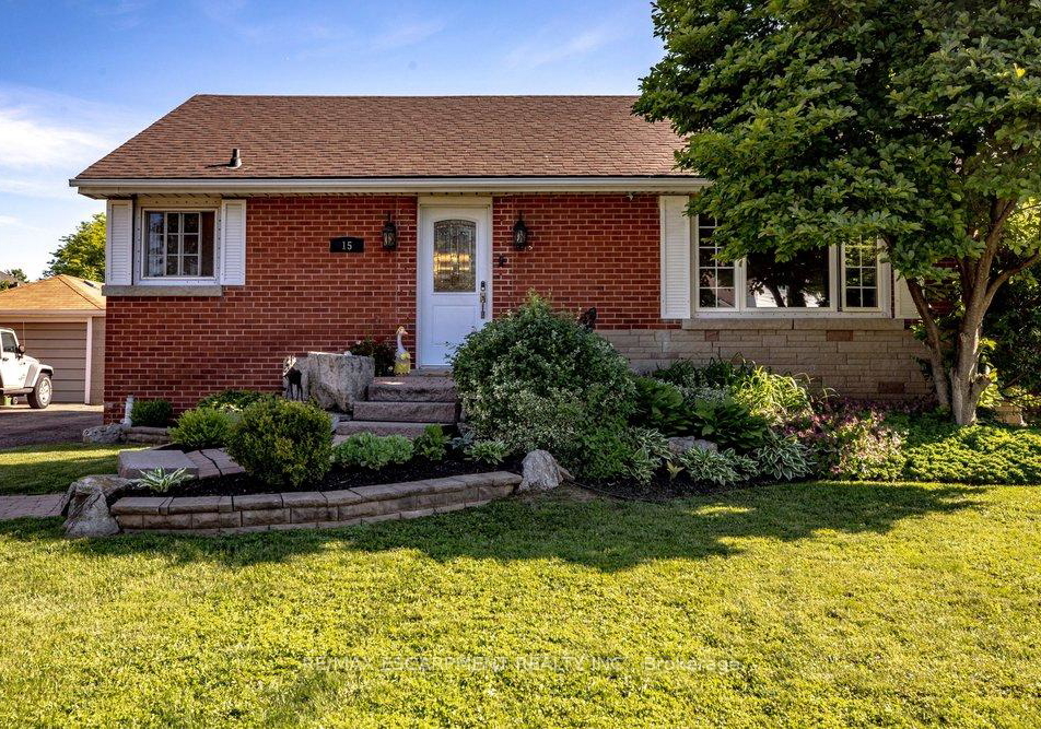 15-faircourt-drive-hamilton-ontario-x13235894