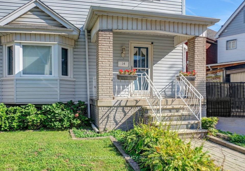 14-niagara-street-hamilton-ontario-x13235920