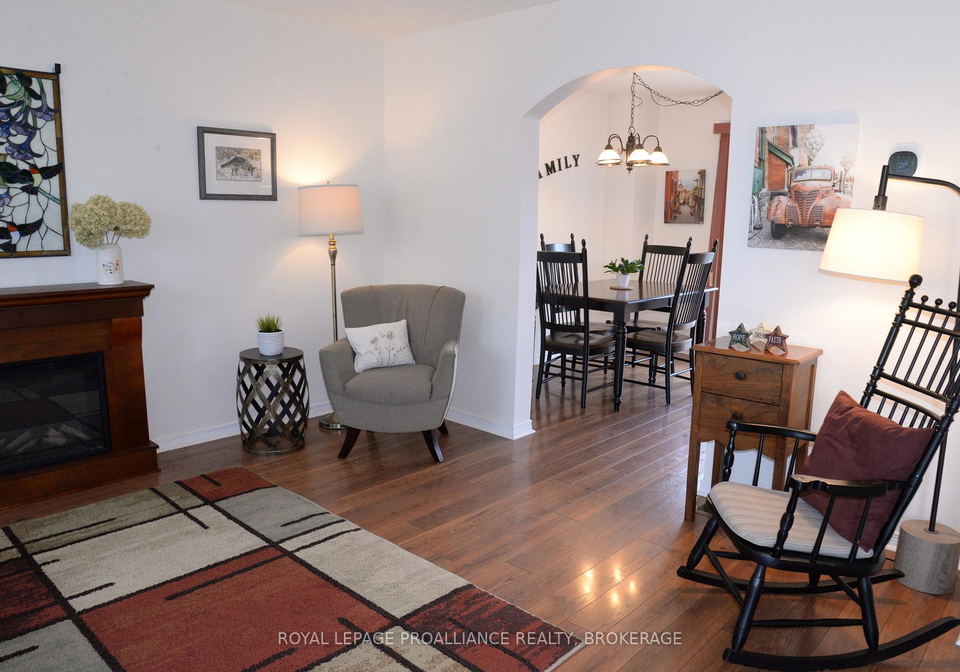 964-uxbridge-crescent-kingston-ontario-x13235974