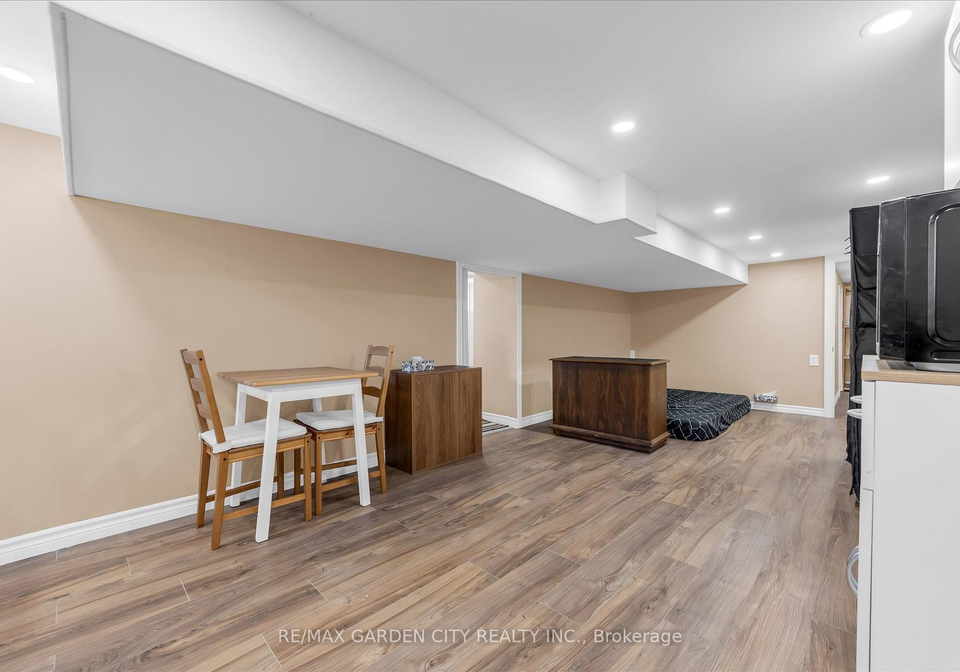 205-s-ferguson-avenue-s-hamilton-ontario-x13236138