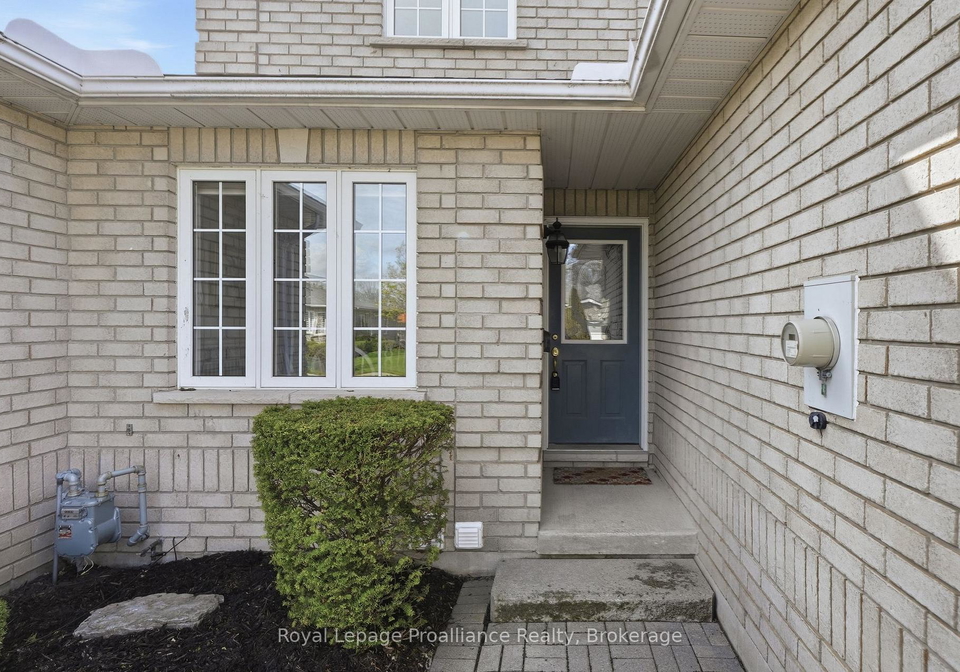 17-pinegrove-court-belleville-ontario-x13236274