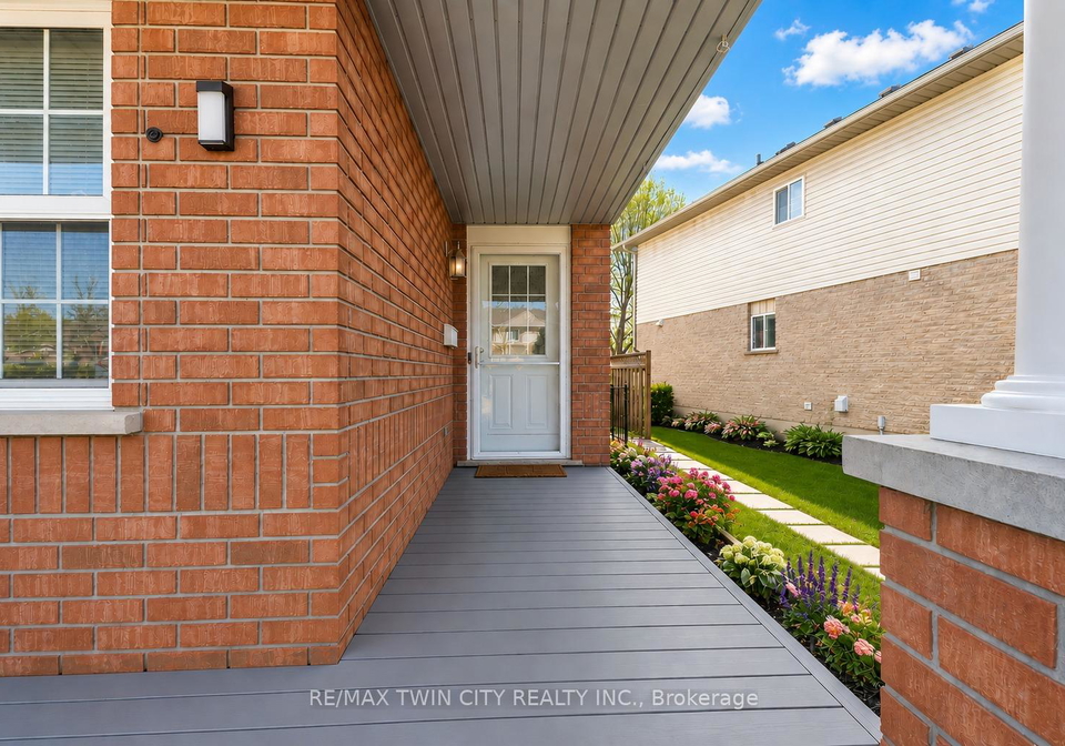 15-copper-leaf-street-kitchener-ontario-x13236294