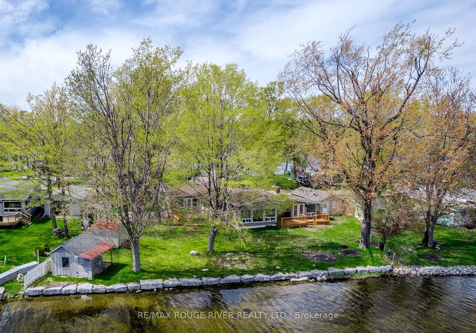 30-edgewater-drive-selwyn-ontario-x13236302