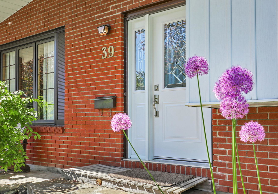 39-biscayne-crescent-ottawa-ontario-x13236350